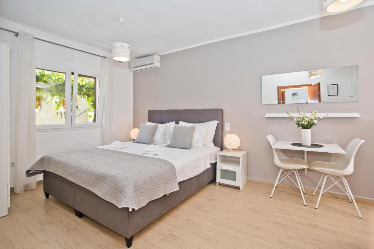 Milton Hvar Apartman *
